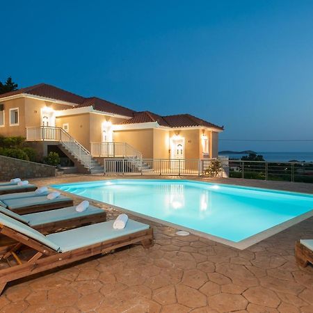 Iliovasilema Aparthotel Plati  Buitenkant foto