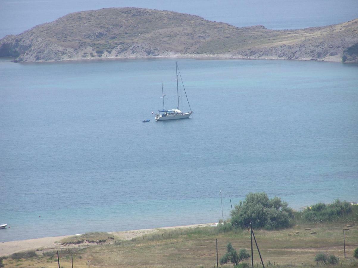 Iliovasilema Aparthotel Plati  Buitenkant foto
