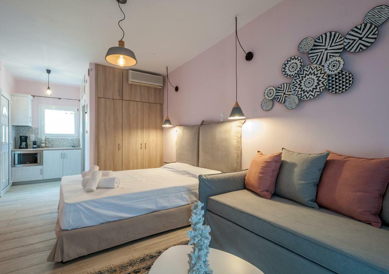 Iliovasilema Aparthotel Plati  Buitenkant foto
